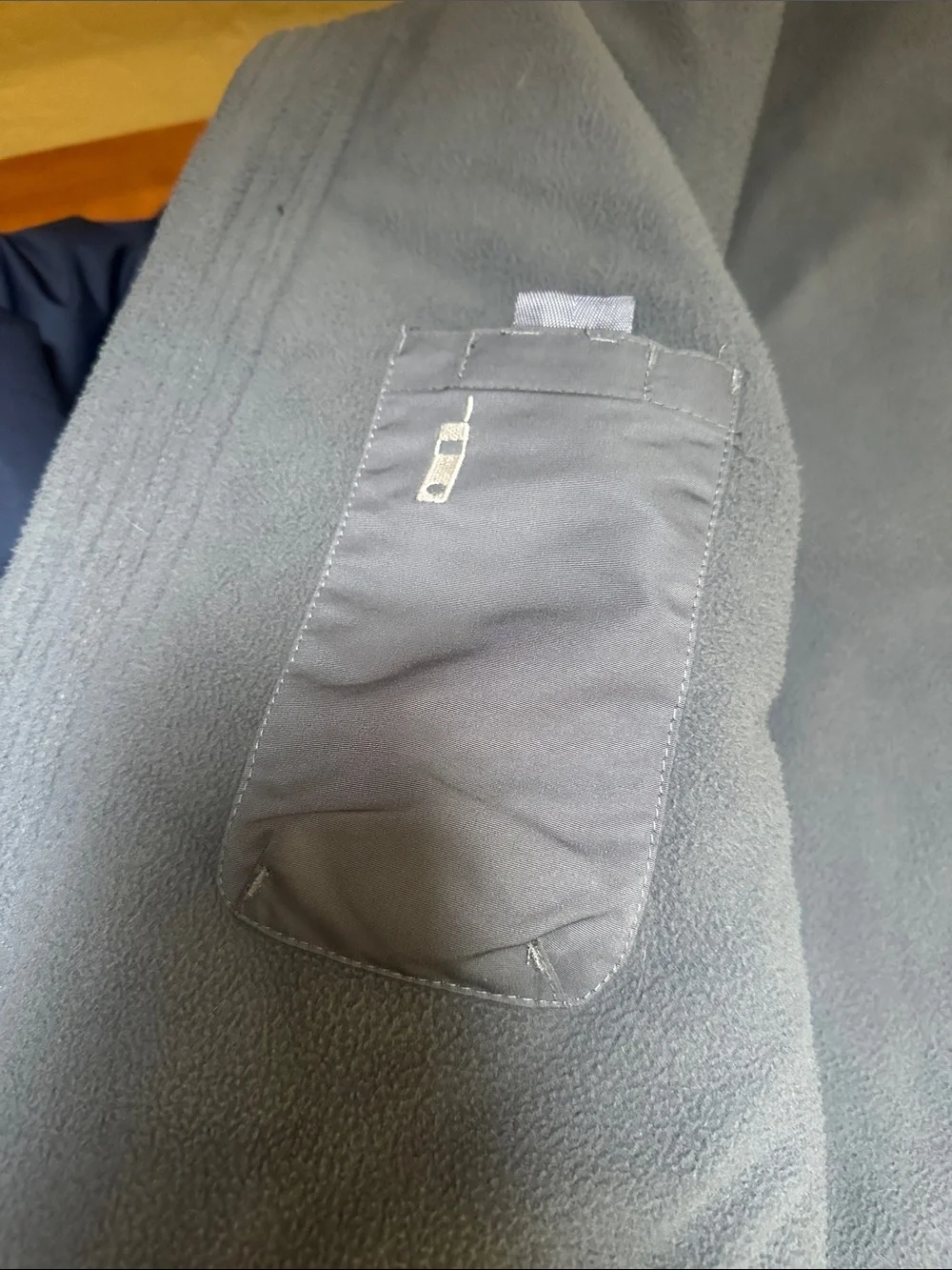 Nike Men's XXL Vintage Navy and Gray Full-Zip Insulated Windbreaker w/Fleece